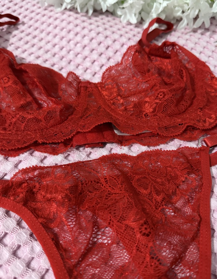 Kırmızı Dantelli Bralet Takım