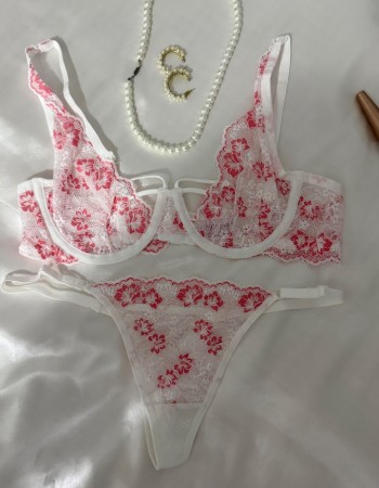 Pembe Kapsız Dantel Detaylı Sütyen Takımı